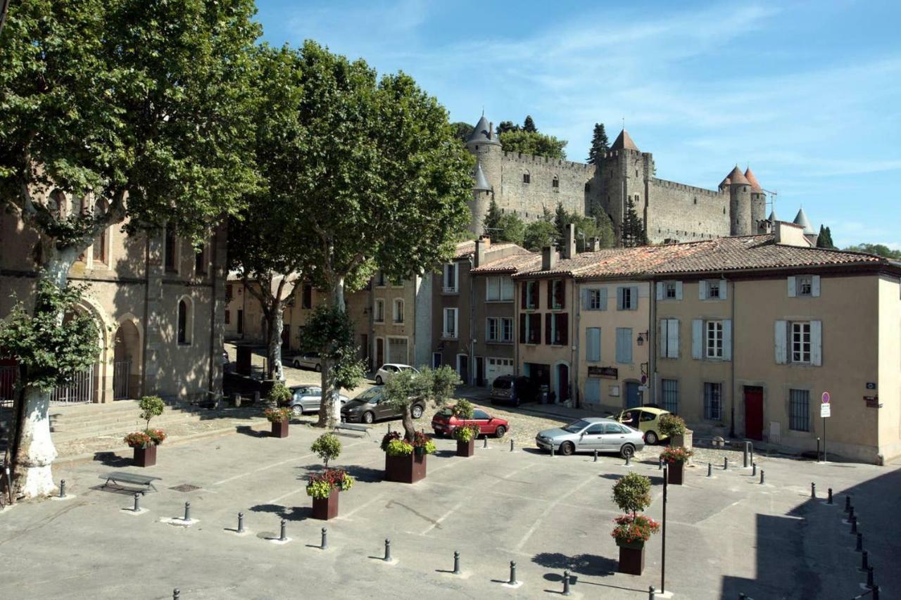 Les Gites De Laure - L'Or Vert, Appartement Avec Vue Sur Le Chateau, Parking Prive, Climatisation, Netflix, A 160 M De La Cite Medievale Carcassonne Exterior photo